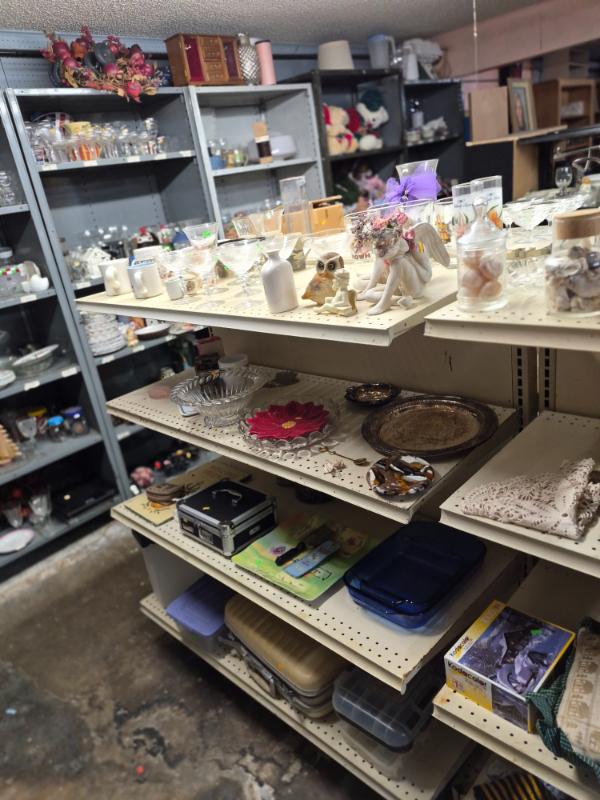 Sale Photo Thumbnail #27