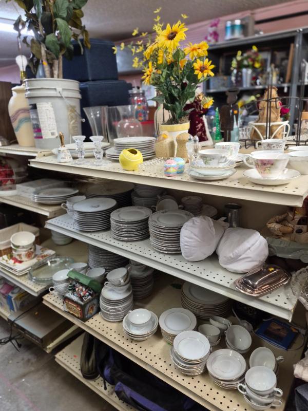 Sale Photo Thumbnail #18