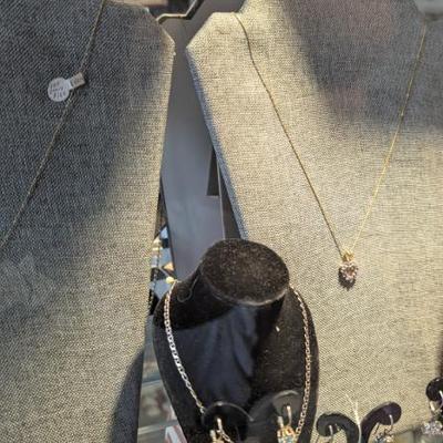 Sale Photo Thumbnail #79