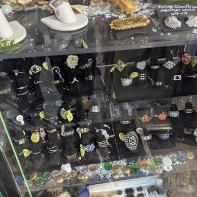 Sale Photo Thumbnail #98