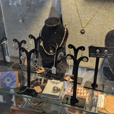 Sale Photo Thumbnail #75