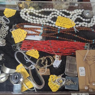 Sale Photo Thumbnail #37