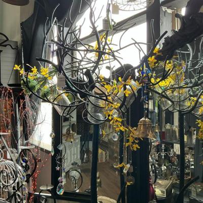 Sale Photo Thumbnail #127