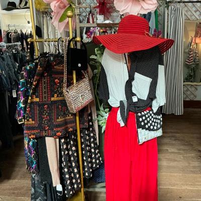 Sale Photo Thumbnail #182