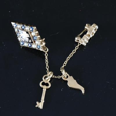 14k Yellow Gold Alpha Delta Pi Badge Pin | Vintage Pearls & Sapphires | 4.1g