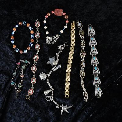 Vintage Gold & Silver Tone Bracelet Lot | Assorted 5" - 7" Mixed Metal Estate Jewelry