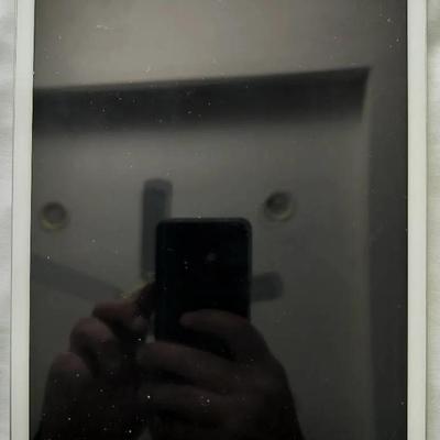 Apple iPad 2019 7th Gen Model A2197 Working