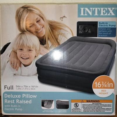 Intex Full Sized Delux Pillow Rest Raised Inflatable Bed NIB