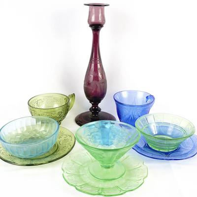 Art Glass Collection: Vintage Amethyst Bud Candleholder & Pastel Bowls/Cups