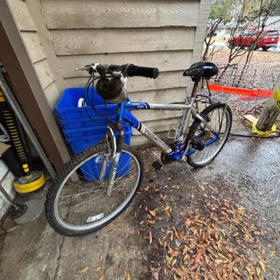 Sale Photo Thumbnail #33