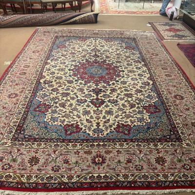 Sale Photo Thumbnail #269: rugs