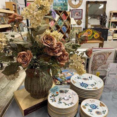 Sale Photo Thumbnail #86