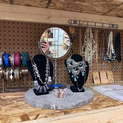 Sale Photo Thumbnail #75