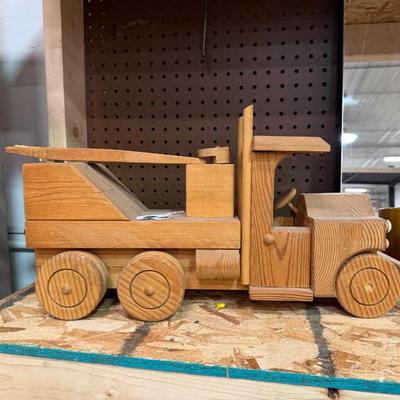 Sale Photo Thumbnail #103