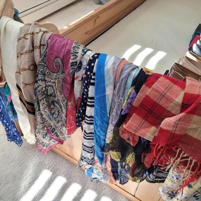 Sale Photo Thumbnail #251