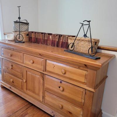 Sale Photo Thumbnail #237