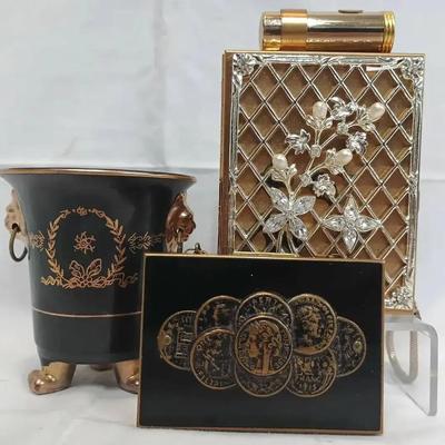 Vintage Ladies’ Vanity Accessories - Compacts, Makeup Case +