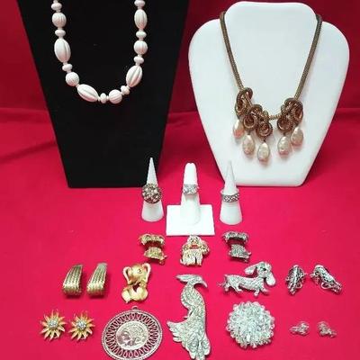 Mixed Vintage Costume Jewelry - Brooches, Earrings +