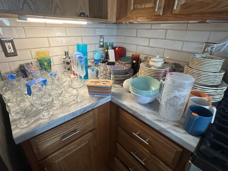 Sale Photo Thumbnail #3