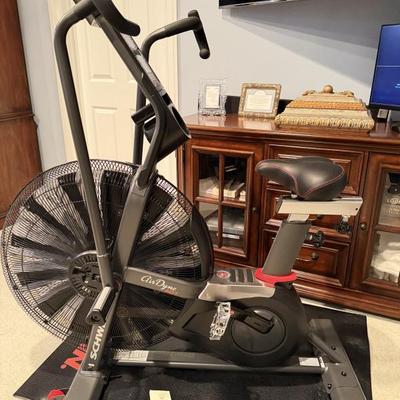 Sale Photo Thumbnail #12