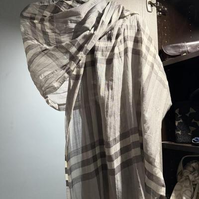 Sale Photo Thumbnail #72