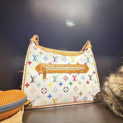 Sale Photo Thumbnail #77