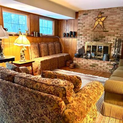 Sale Photo Thumbnail #23