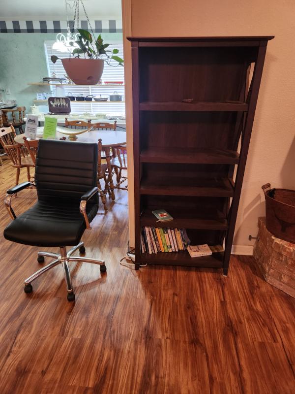 Sale Photo Thumbnail #10