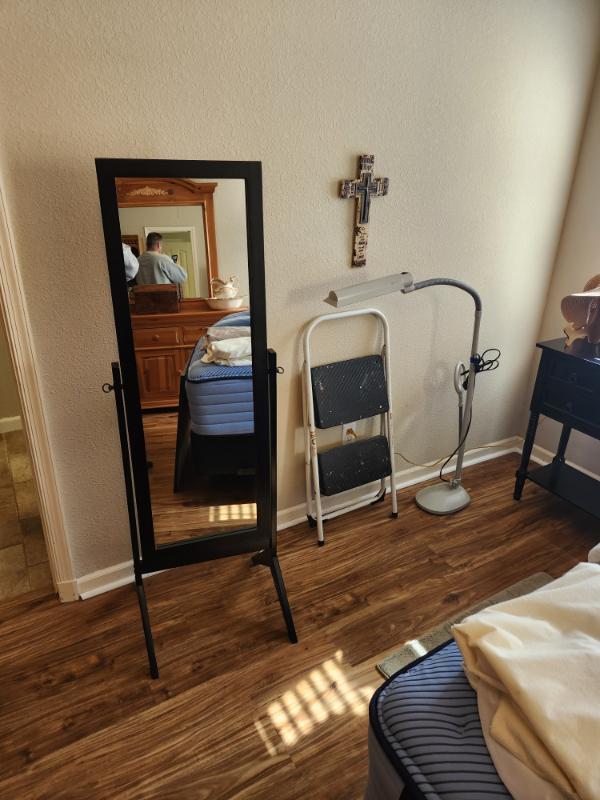 Sale Photo Thumbnail #35