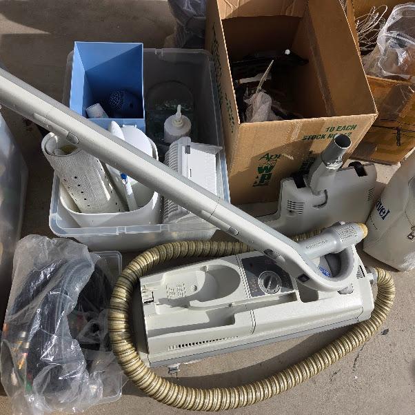 Sale Photo Thumbnail #12