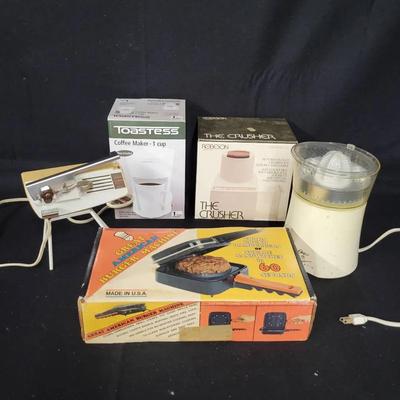 Vintage Small Kitchen Appliances