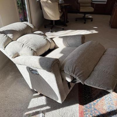 Sale Photo Thumbnail #180