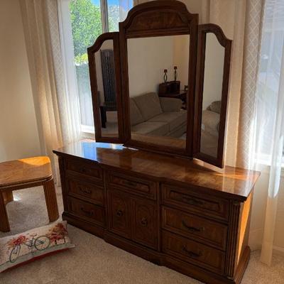 Sale Photo Thumbnail #124