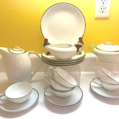 Noritake “Silverdale” China Tea Set 5594