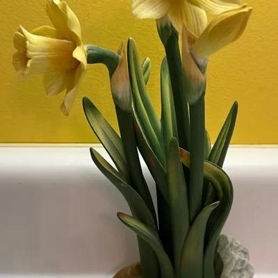 Porcelain Japanese Daffodils By Andrea By Sadek 5539 