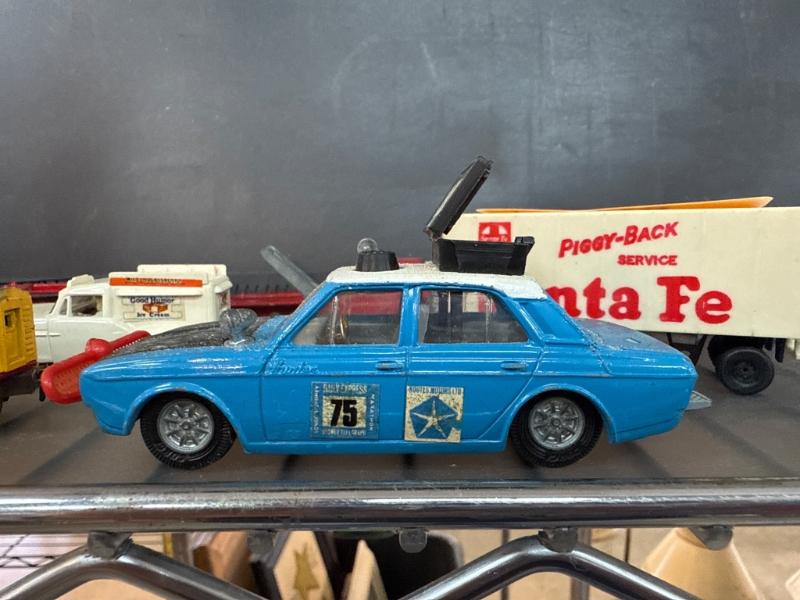 Sale Photo Thumbnail #177