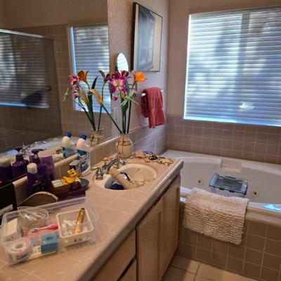 Sale Photo Thumbnail #33