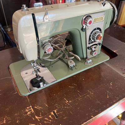 Sale Photo Thumbnail #459