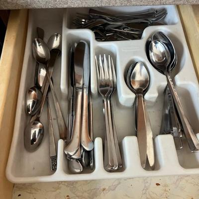 Sale Photo Thumbnail #196