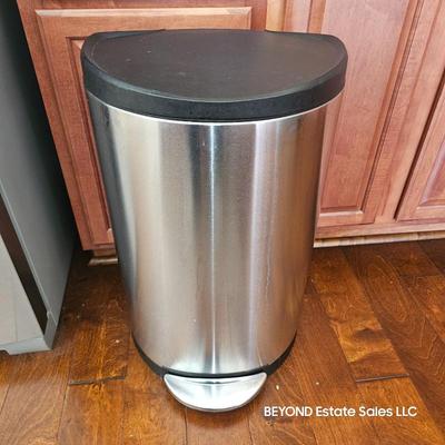 Sale Photo Thumbnail #300