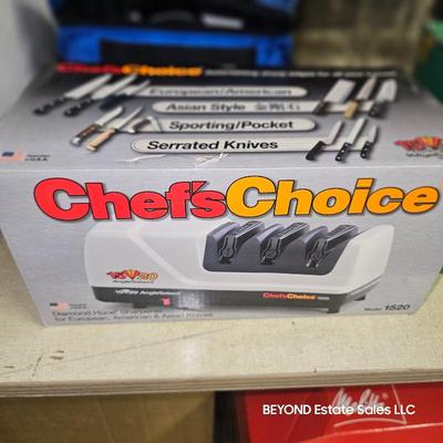 Sale Photo Thumbnail #102