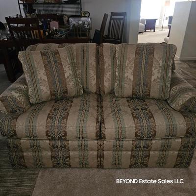 Sale Photo Thumbnail #326