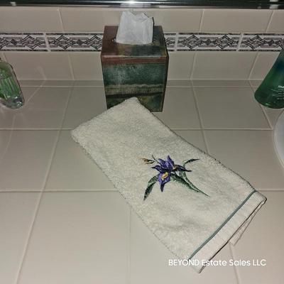 Sale Photo Thumbnail #217