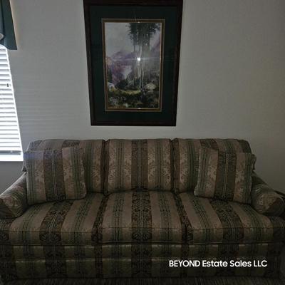 Sale Photo Thumbnail #328