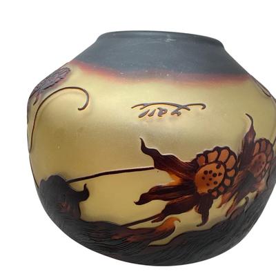 Art Nouveau–Style Hand-Painted Art Glass Bowl / Vase