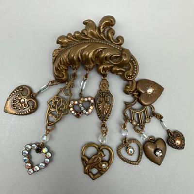 Vintage Dangling Heart Charm Brooch – Ornate Brass Tone