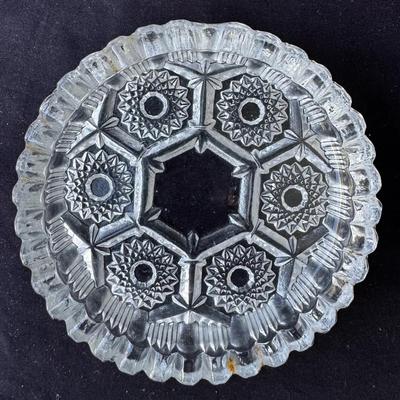Vintage Clear Pressed Glass Ashtray / Trinket Dish – Starburst & Hexagon Pattern 