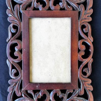Carved Wooden Picture Frame – Ornate Scrollwork, Dark Stain, Wall Display