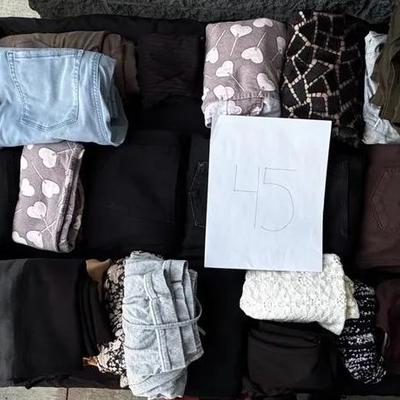 Women’s Fashion 45 piece Lot – Dresses, Jumpsuits, Tops & Jeans | Size XS/S