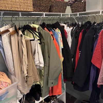 Sale Photo Thumbnail #33